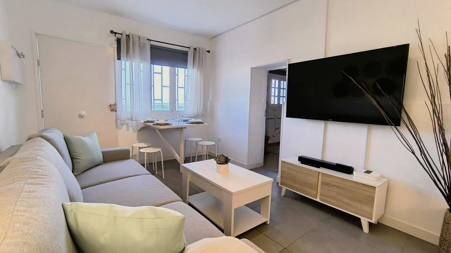 La Casita De La Playa Apartment Puerto de las Lajas Spain